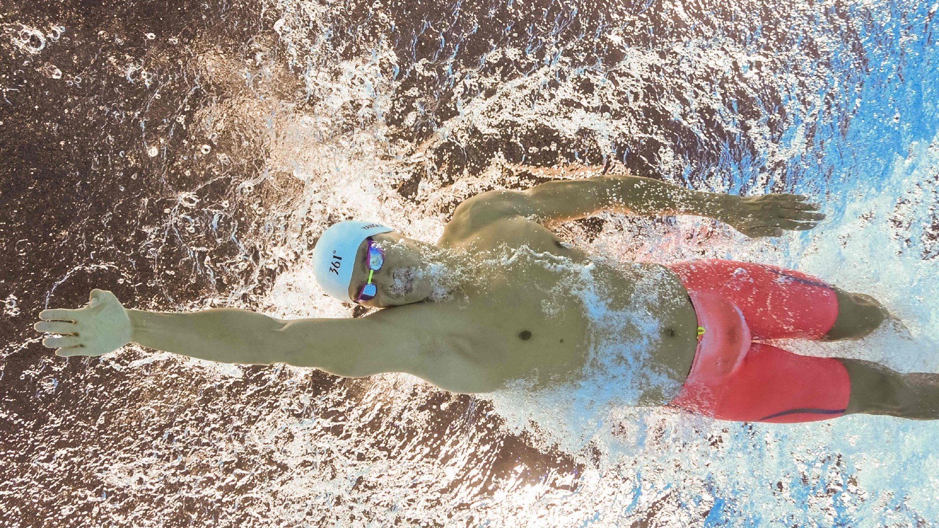 开yun官网-中学生足球精英营通过实战提升技战术理解，市区全面建立校园足球精英训练营